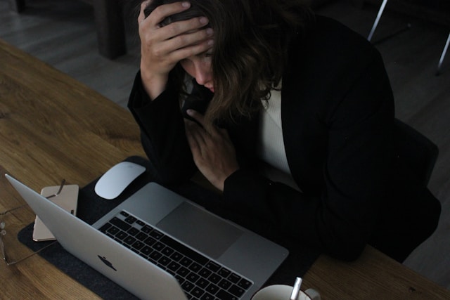 Emotionen und Stress Geld ausgeben